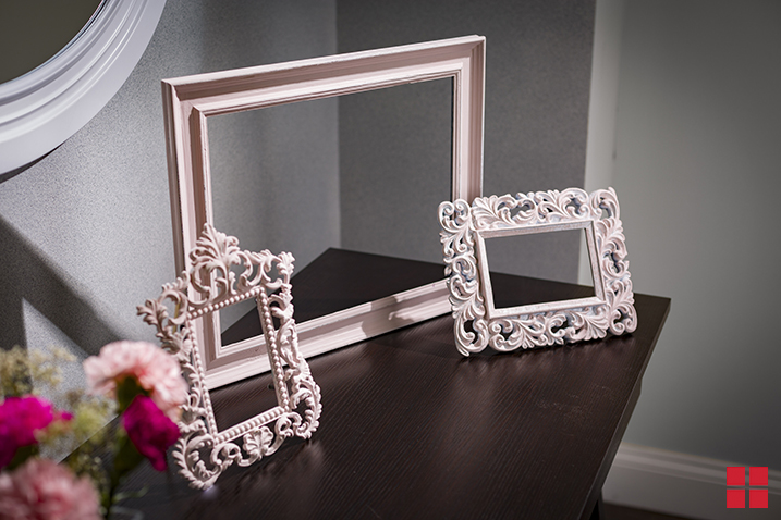 Pink Vintage Picture Frames project shot
