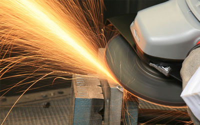 Power sander on metal